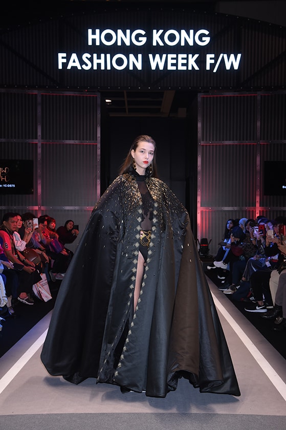 Murid istituto di moda burgo berpartisipasi di hkfw Immagini di moda