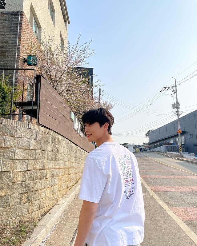 korean style fashion pria korea