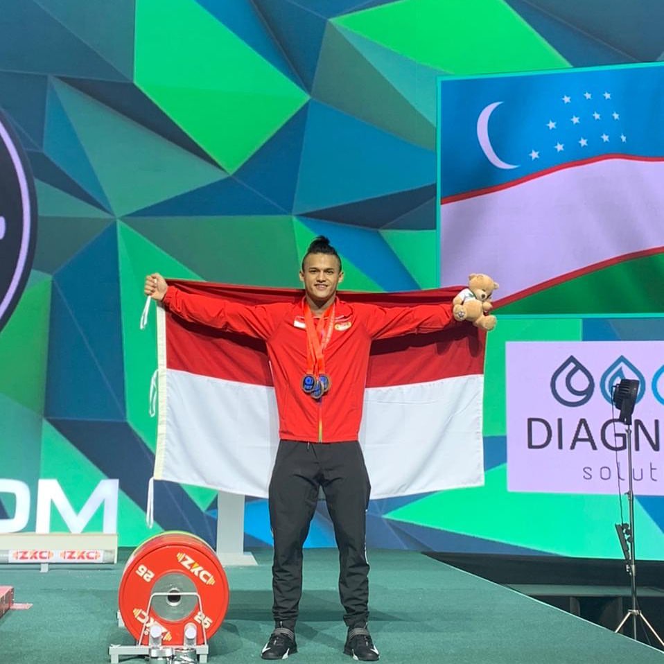 Rizki, atlit, angkat besi, emas, olimpiade paris, 2024