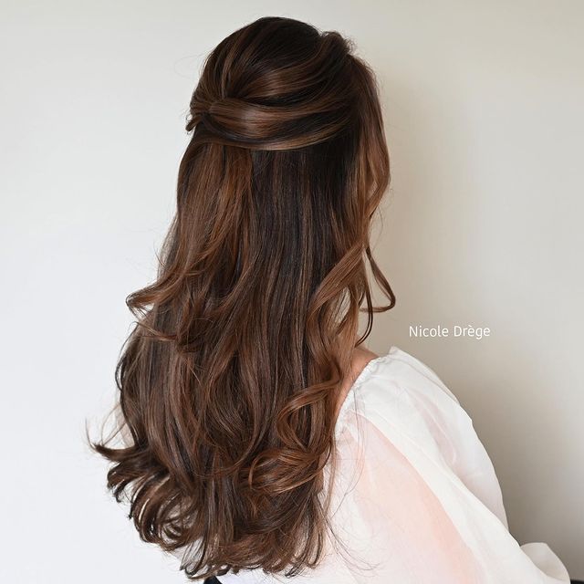 model rambut bridesmaid, gaya rambut