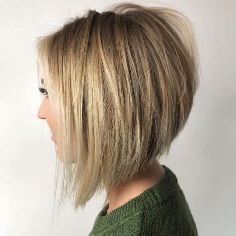 Model Rambut Pendek Wanita Gemuk