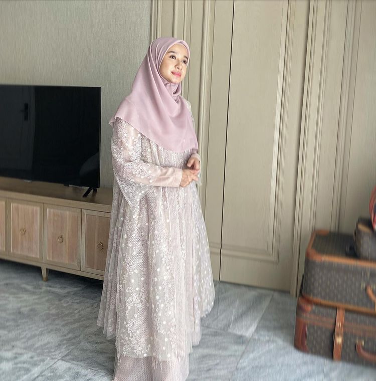 inspirasi gamis model terbaru