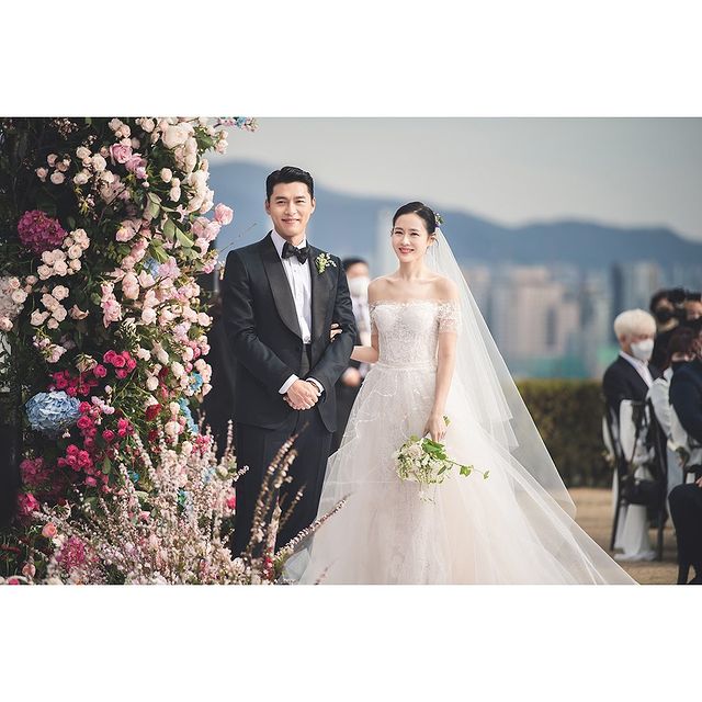 son ye jin dan hyun bin sambut kelahiran anak pertama laki-laki