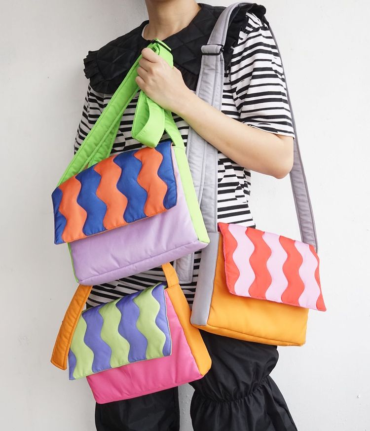 sling bag wanita