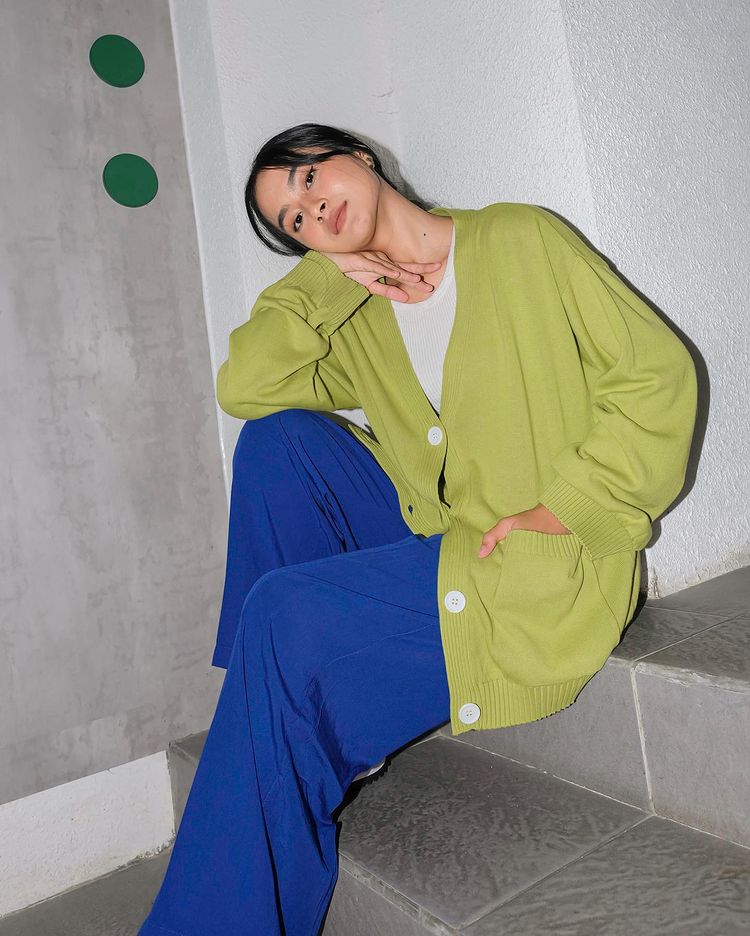 cardigan rajut oversized