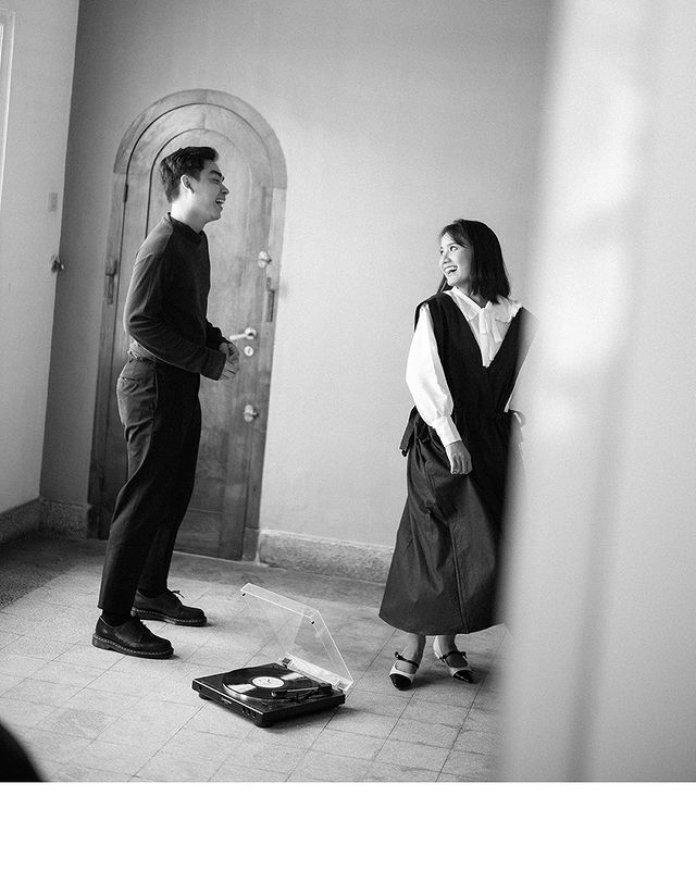 baju couple casual untuk prewedding