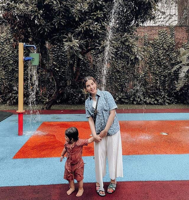 Hamil Anak Kedua, Ini Inspirasi Outfit Stylish Tasya Farasya