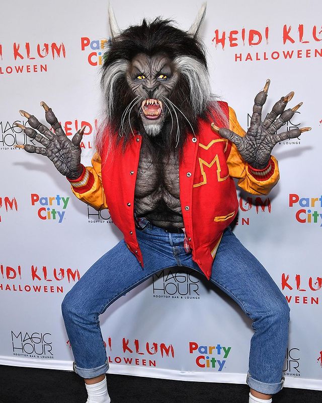 heidi klum kostum cacing raksasa halloween 2022