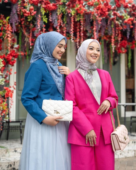 Inspirasi style fashion hijab untuk lebaran