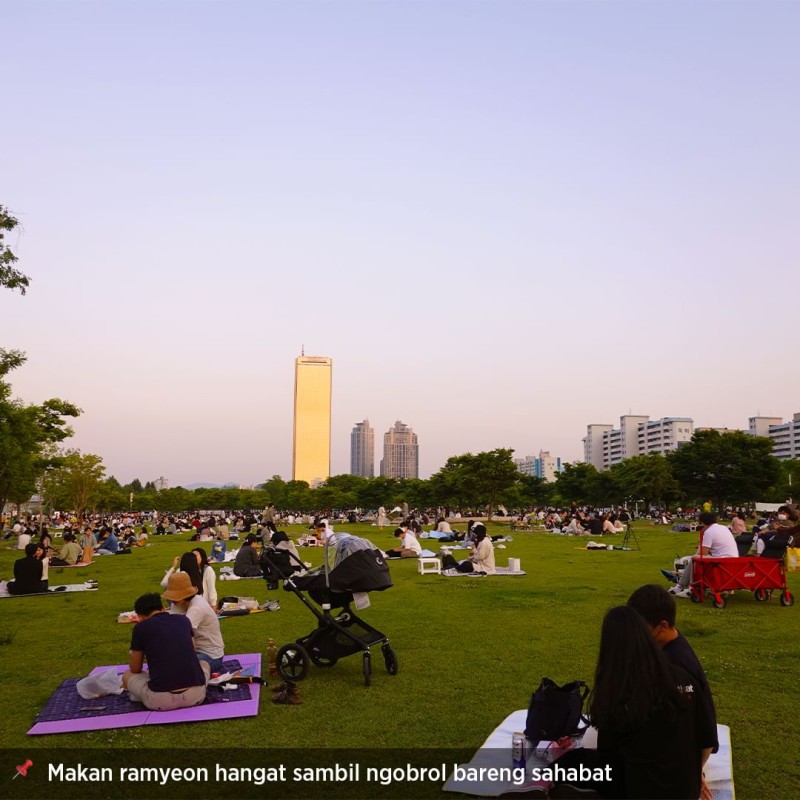 tempat hits wajib dikunjungi di korea