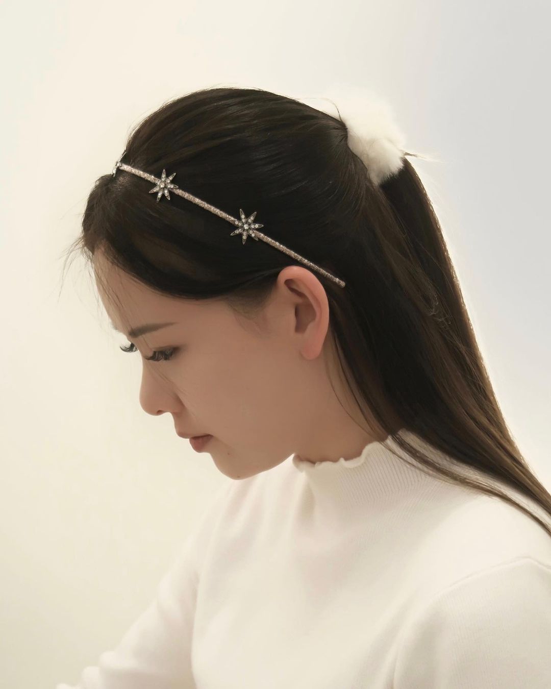 Mengikat rambut yang cantik dan mudah