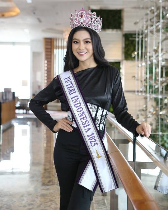 firsta yufi amarta menjadi puteri indonesia 2025, firsta yufi amarta, puteri indonesia 2025