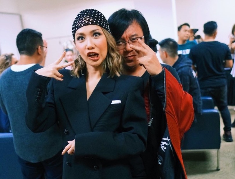 5 Lagu Duet Pop Romantis untuk Dinyanyikan Bersama Pasangan!