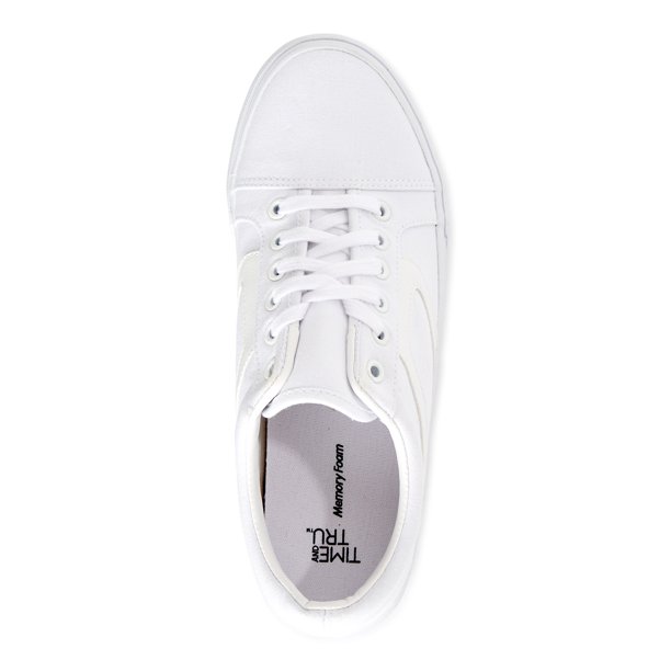 sepatu putih wanita kekinian