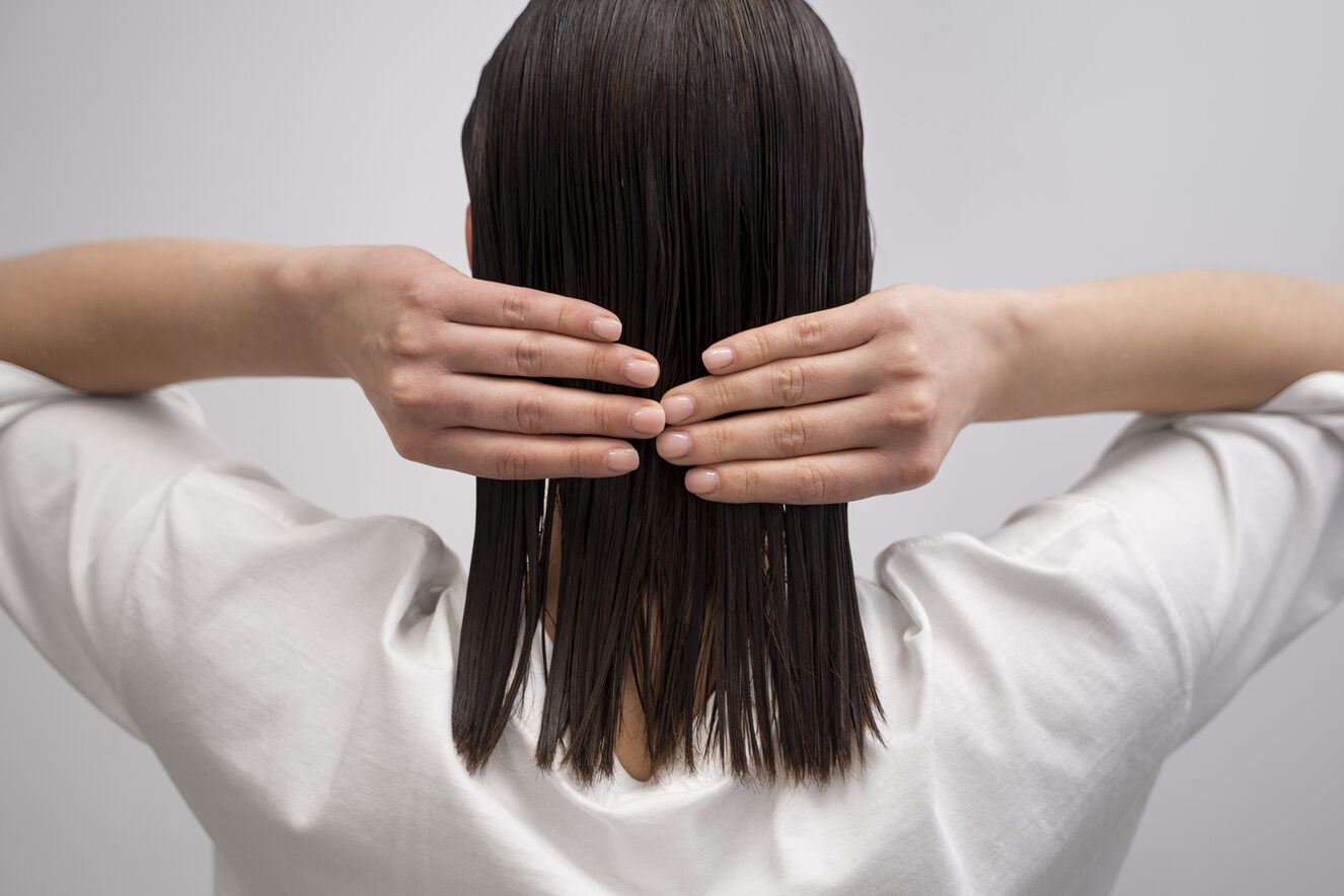 5 Cara Mudah Merawat Rambut Yang Diwarnai