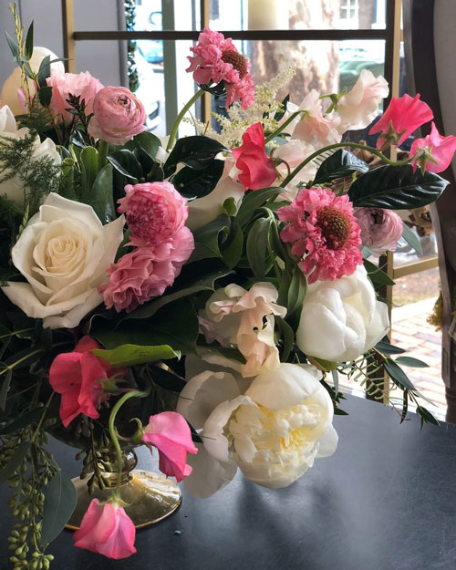 Bunga Matahari Untuk Kekasih / 5 Arti Dan Filosofi Bunga Matahari Yang Indah : Toko bunga cikiniflorist jakarta contoh produksi bunga papan selamat sukses jakarta from 2.bp.blogspot.com.