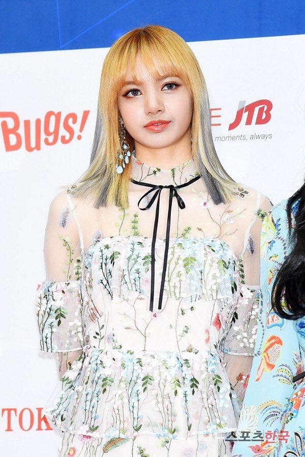 Lisa Blackpink