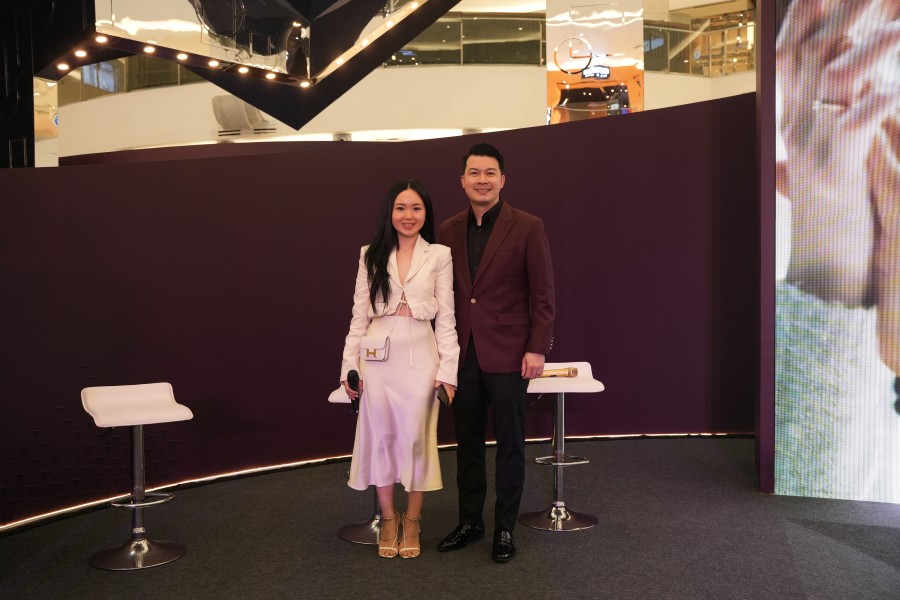 Love Poetry Collection Frank & Co. dan Monica Ivena Pop-Up Exhibition Senayan City