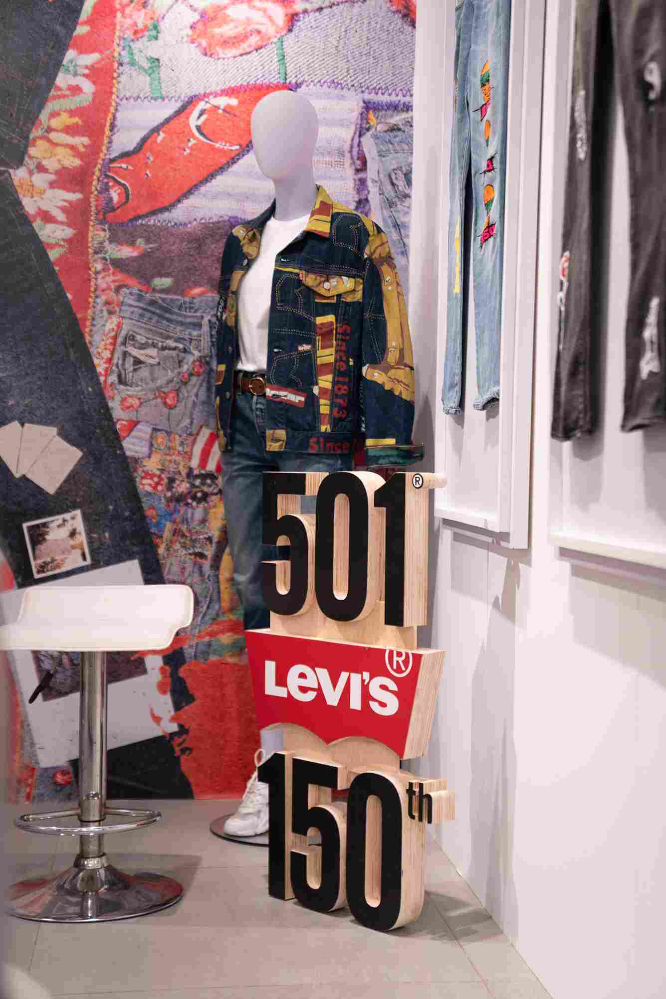Levi's