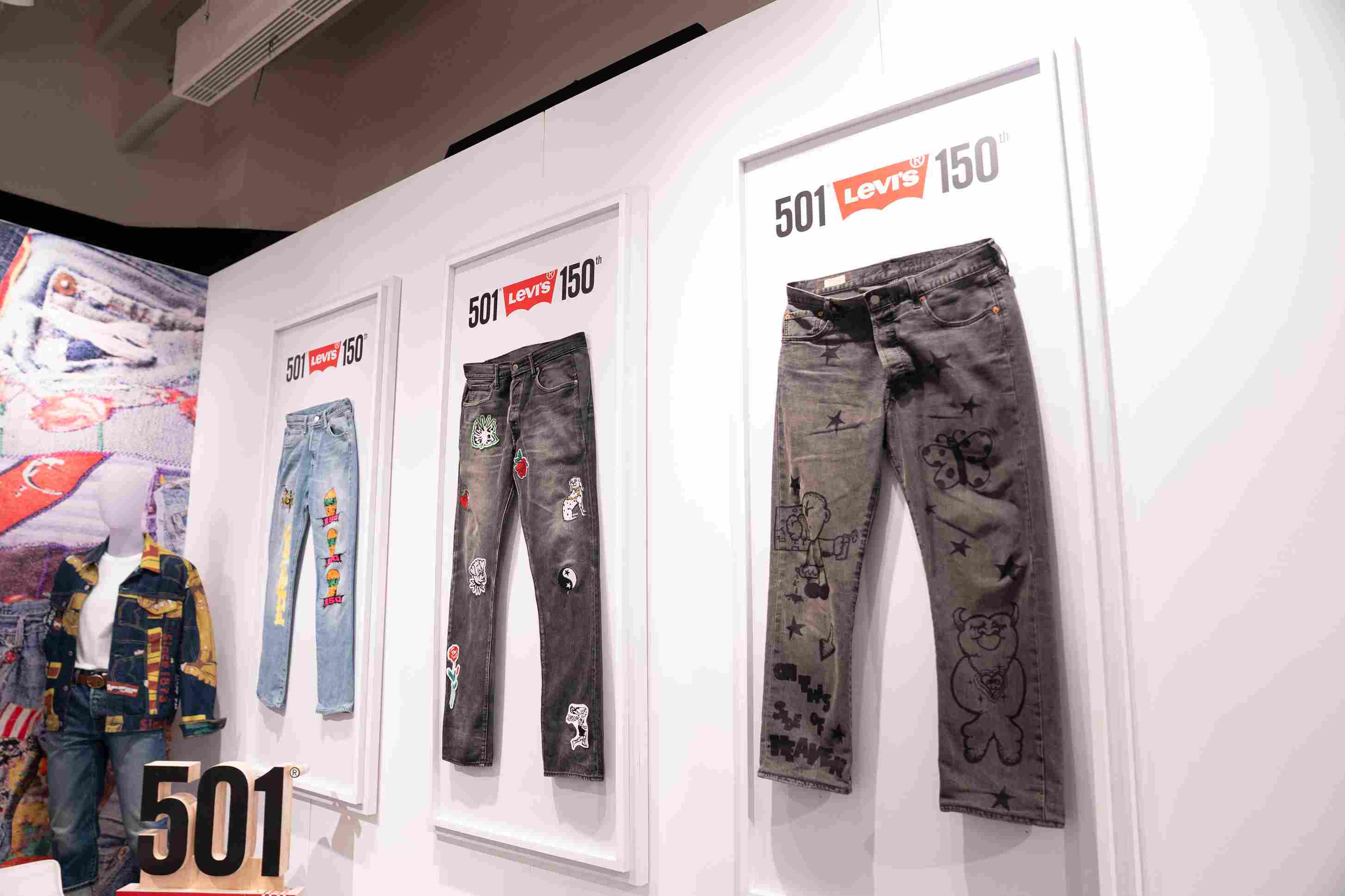 Levi's
