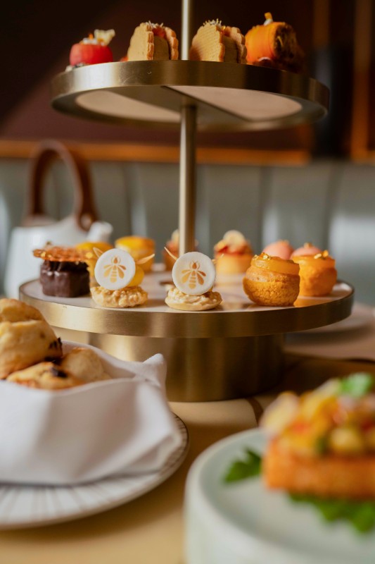 Nikmati Afternoon Tea Bersama Guerlain di St. Regis Jakarta