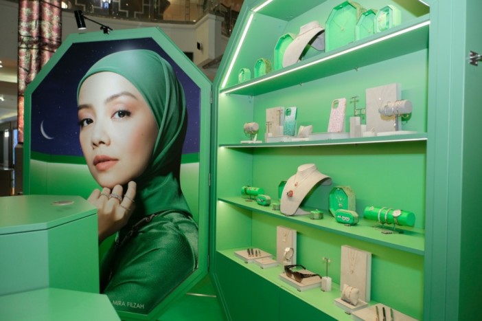 Swarovski telah membuka pop-up store-nya di Indonesia, Swarovski, Perhiasan, Kalung, Gelang, Cincin