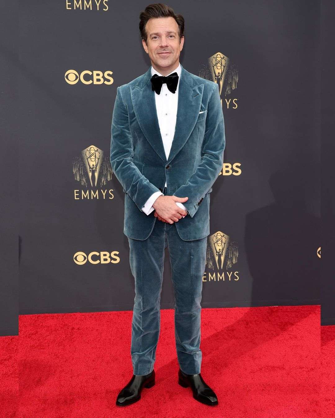 gaya busana terbaik di emmy awards 2021