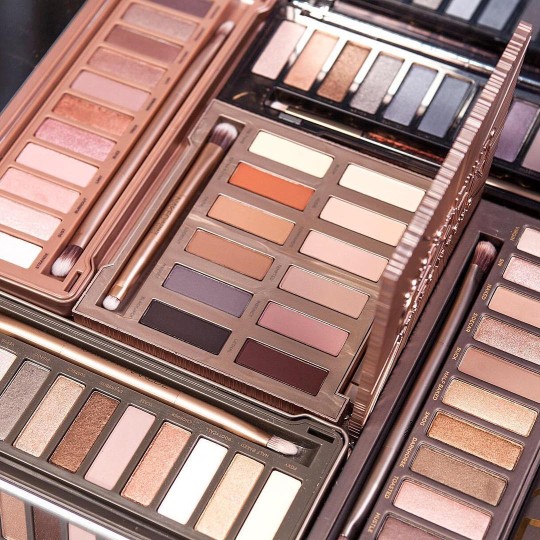 eyeshadow palette untuk pemula
