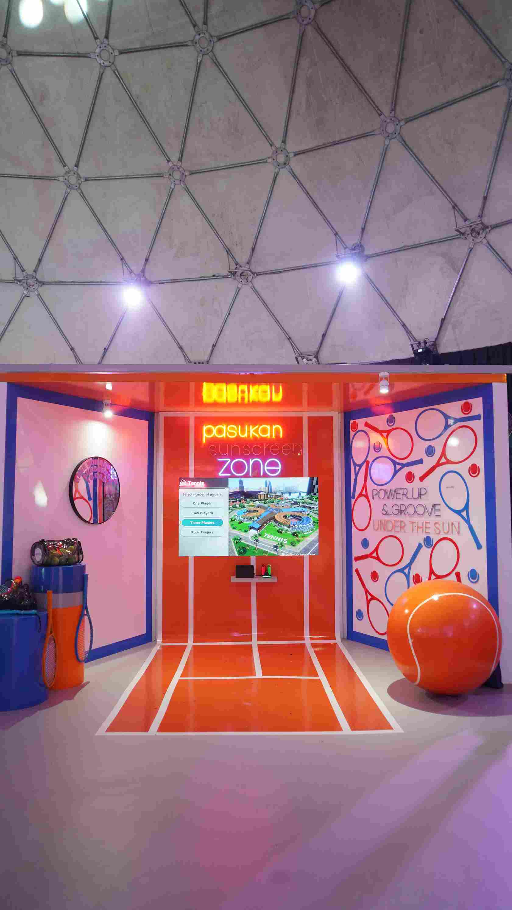 Pasukan Sunscreen Zone. Eureka Fest 2023. Emina. Emina Cosmetics. Gen-Z. Augmented Reality.