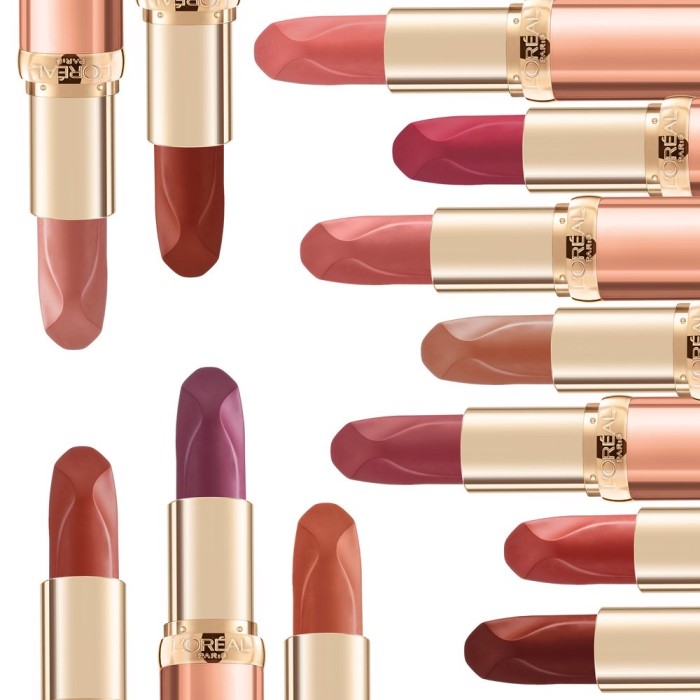 Lipstick yang memberikan kelembapan bahkan setelah dihapus