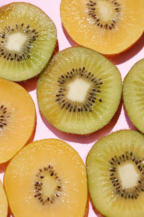 asupan makanan untuk jaga kulit tetap terhidrasi, kiwi