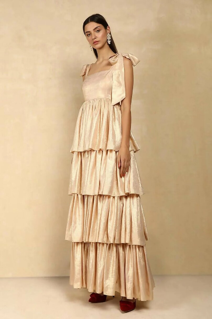 1970’s Fashion Trend! Masih Banyak Dipakai Sampai Saat Ini