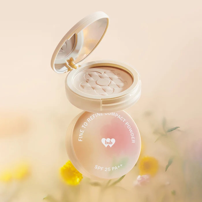 (barenbliss Fine to Refine Compact Powder. Foto: Dok. id.barenbliss.com)