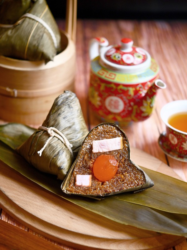 festival dragon boat 2023 restoran jia shangri-la jakarta