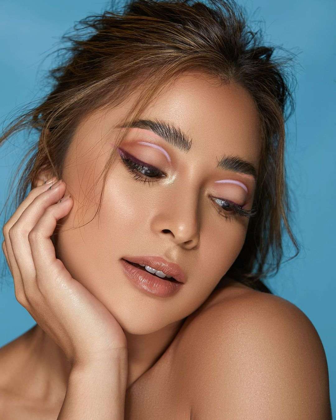 graphic eyeliner