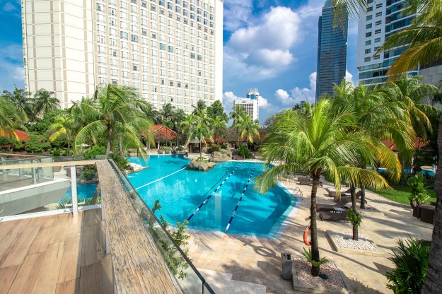 hyatt hotel indonesia flash sale