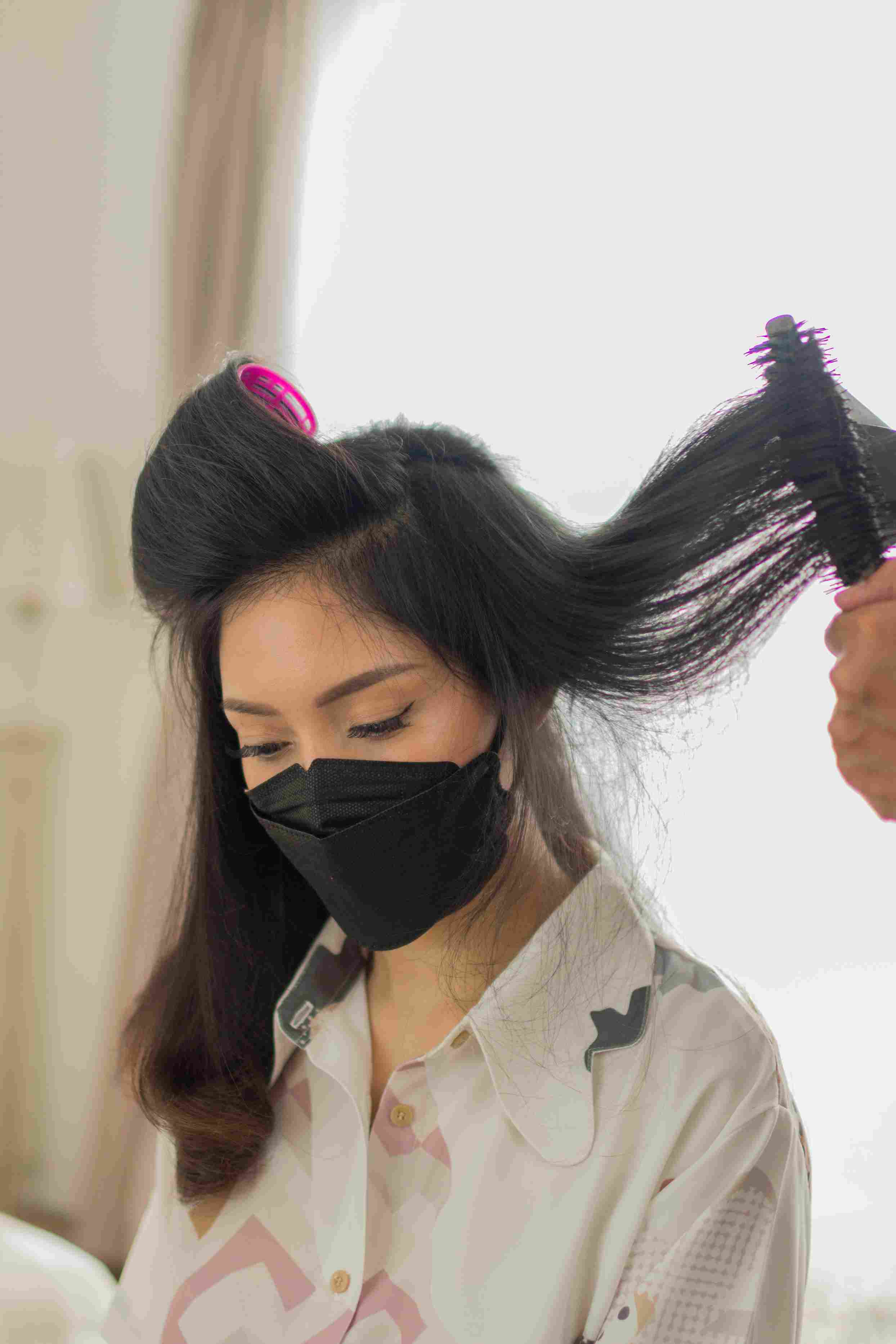Houzcall. Salon di rumah. Praktis. Cantik.