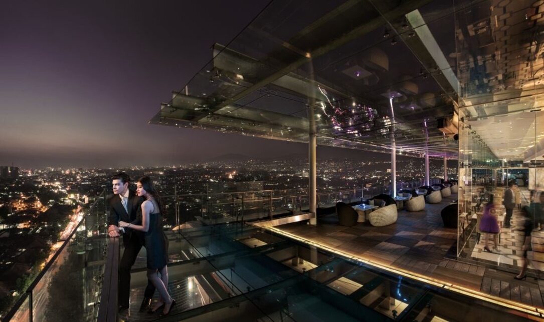 Nikmati Liburan Tak Terlupakan di The Trans Luxury Hotel