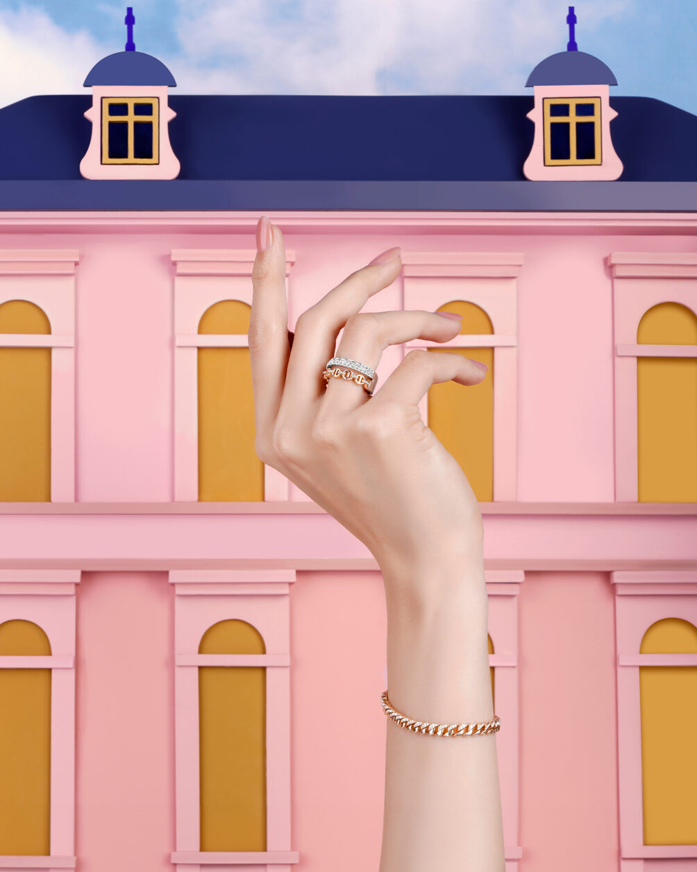Impressive! 10 Tahun Adelle Jewellery Hadirkan Adelle Hotel