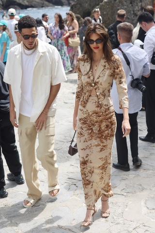 Kendall Jenner, Kendall Jenner style, Kendall Jenner vintage style, vintage style, vintage, vanity fair, fashion style, fashion, style