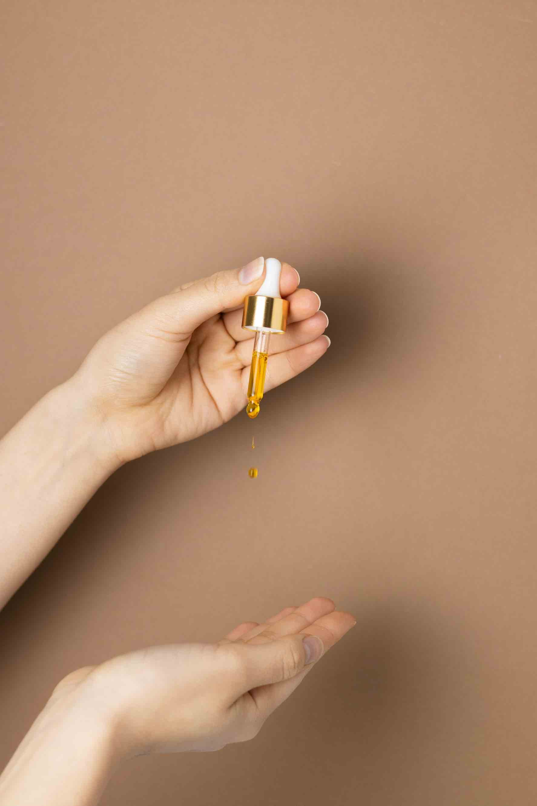 retinol, wajah ala Korea, wajah bersinar, wajah bercahaya, cara menggunakan retinol yang benar, cara menggunakan retinol, kadar retinol untuk wajah