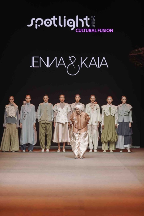 SPOTLIGHT, Indonesia Fashion Chamber, brand lokal, merek lokal, Cultural Fusion, Jakarta Convention Center, JCC