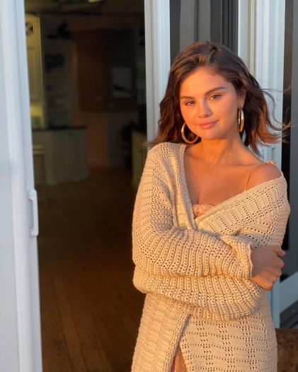 Selena Gomez, Selena Gomez kembali ke musik, Selena Gomez Love On, Benny Blanco