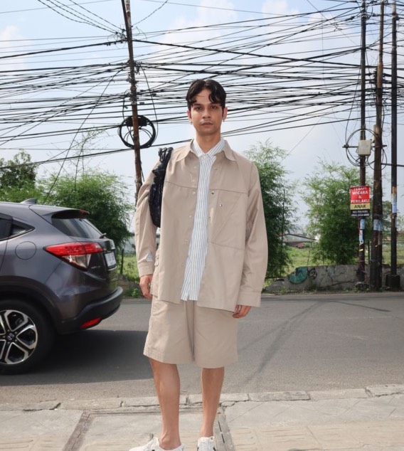 outfit, konser, sepatu platform