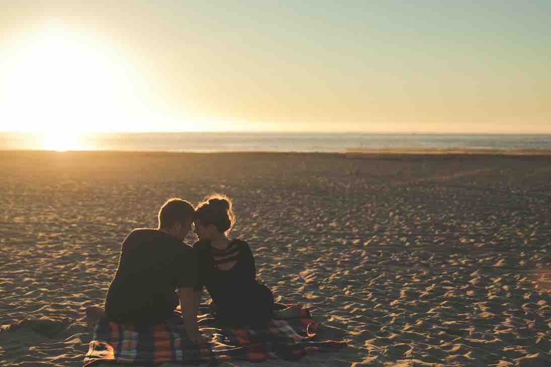 cara mencegah awkward saat first date, awkward sama pacar, first date, kencan pertama