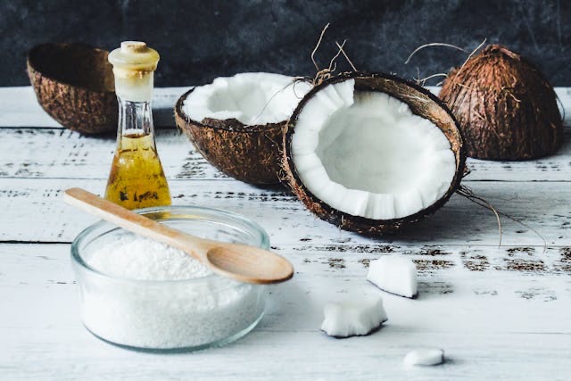cara membuat minyak rambut di rumah, minyak rambut, hair oil, rambut, coconut oil, lavender