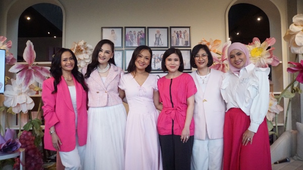 MomSweetMoms, mramedia, podcast, kana furniture, ersa mayori, meisya siregar, mona ratuliu, novita angie