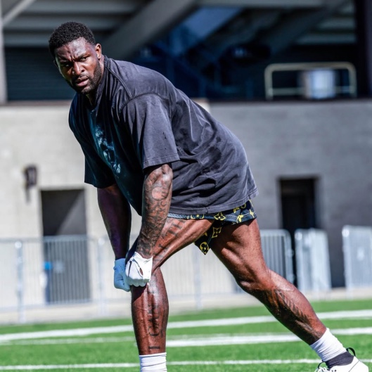 normani engaged, normani tunangan, dekaylin metcalf tunangan, nfl player, dekaylin metcalf tunangan