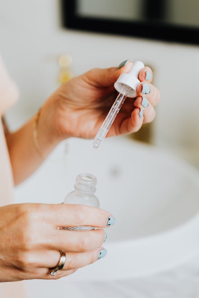 kandungan skincare yang bisa menstimulasi kolagen, kolagen, skincare, kandungan kolagen, manfaat kolagen