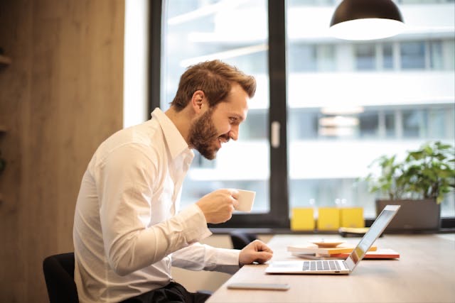 tips menyeimbangkan side job dengan full time job, side job, full time job, cara kerja dua tempat